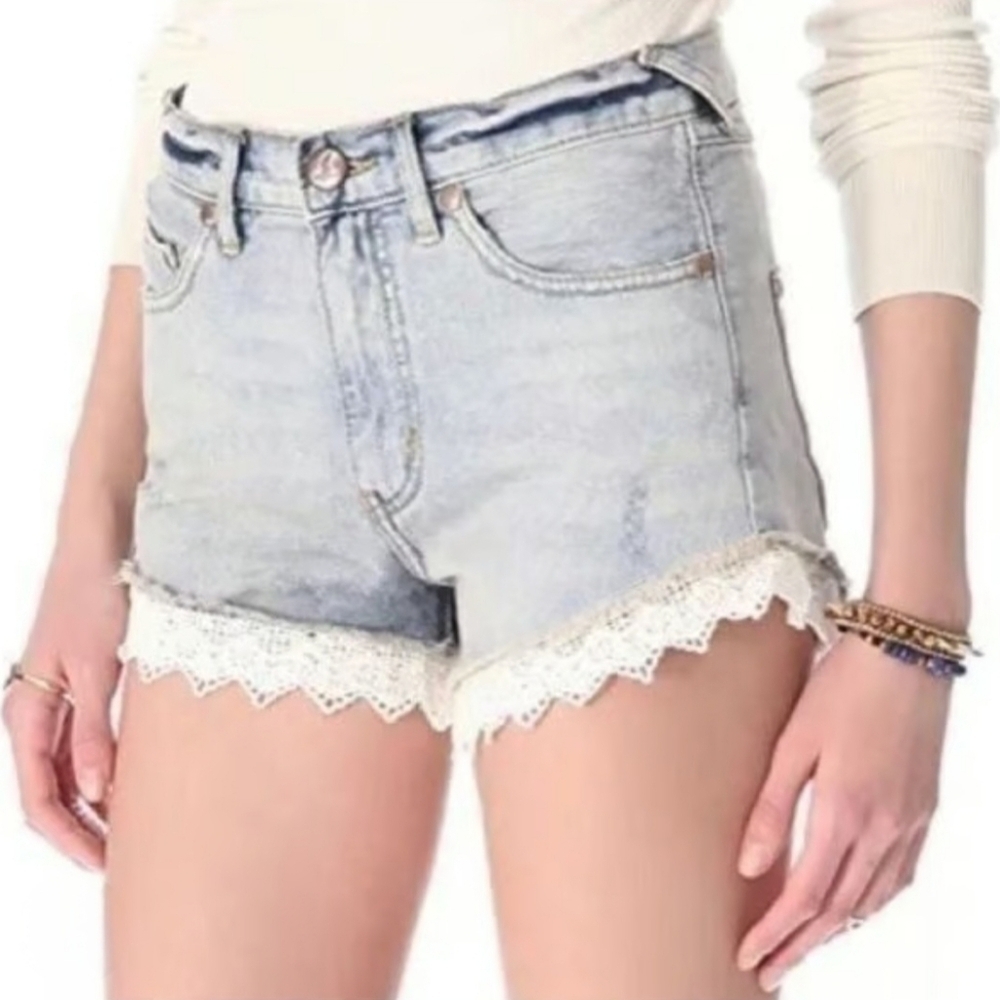 Free People Denim and Lace Overwash Distressed Shorts Size 26 Summer Spring